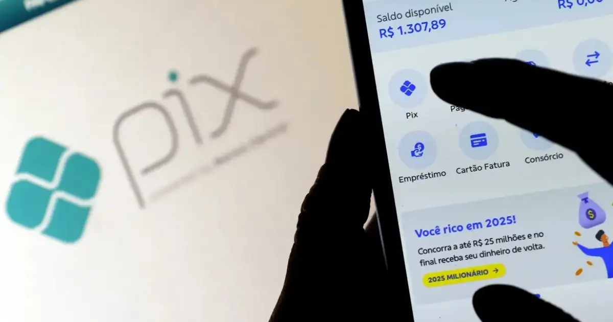 Vírus frauda QR Code, Pix Copia e Cola e cartão em ecommerces brasileiros sem deixar vestígio