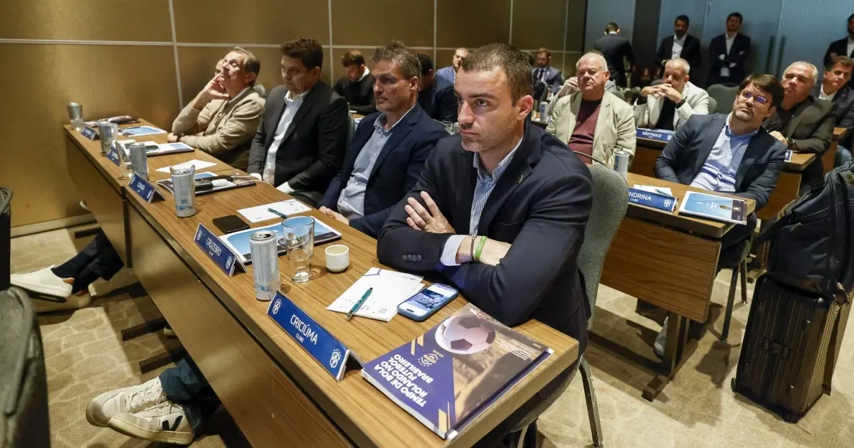 Governo Federal deve se reunir com clubes para tratar de veto às bets