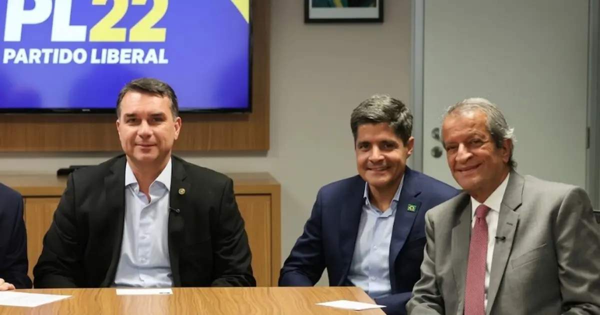 Com apoio da União Progressista a Flávio Bolsonaro, 2º turno deve contar com ato em Salvador com oposição na Bahia