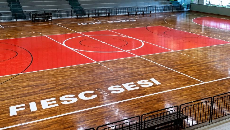 LFF: na capital catarinense da moda, o time da casa desperdiçou uma virada
