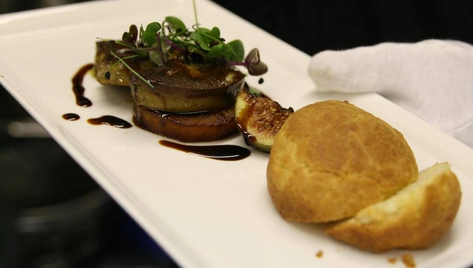 Governo: fabricar e vender o polêmico foie gras passa a ser ilegal no Brasil