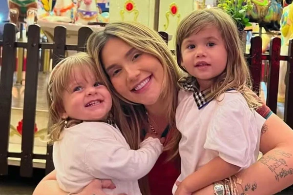 Virginia Fonseca revela hábito com as filhas e rebate críticas: 'Acham brega, mas eu amo'