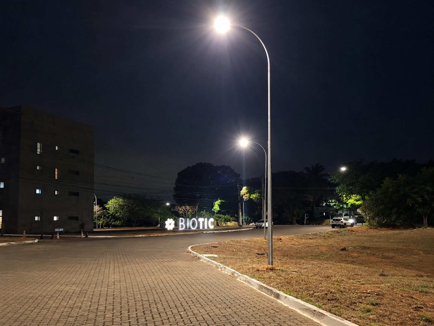 ILUMINAÇÃO NA BIOTIC É RESTABELECIDA APÓS REPARO EM QUADRO DE COMANDO