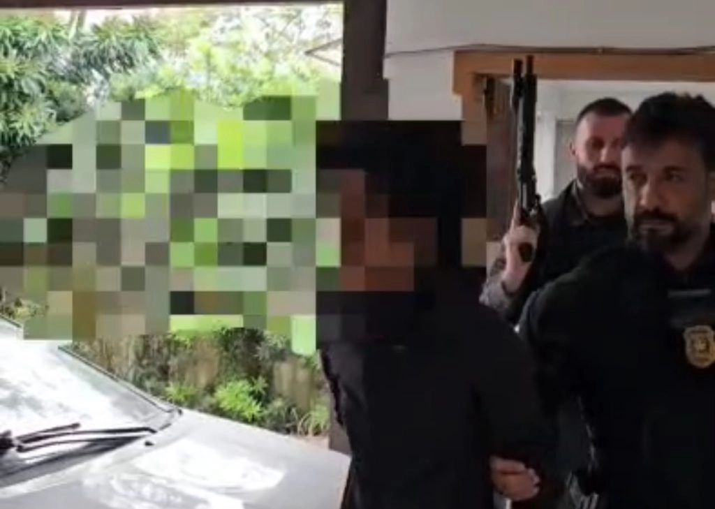 Polícia Civil prende mulher após ameaças de ataque com arma de fogo contra escola em Joinville