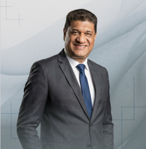 Pr. Adiel OLiveira
