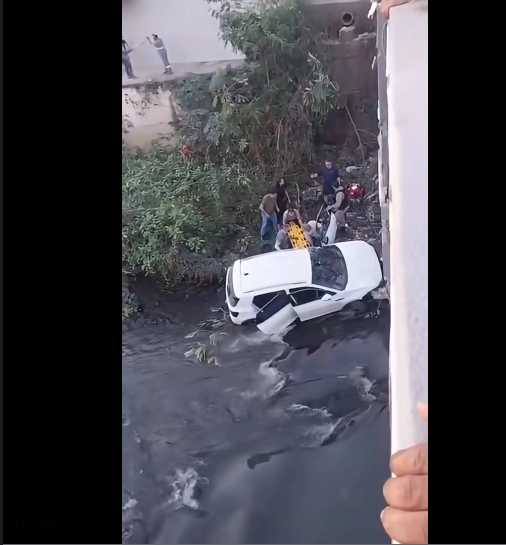 Motorista morre após carro cair de ponte em Raul Soares