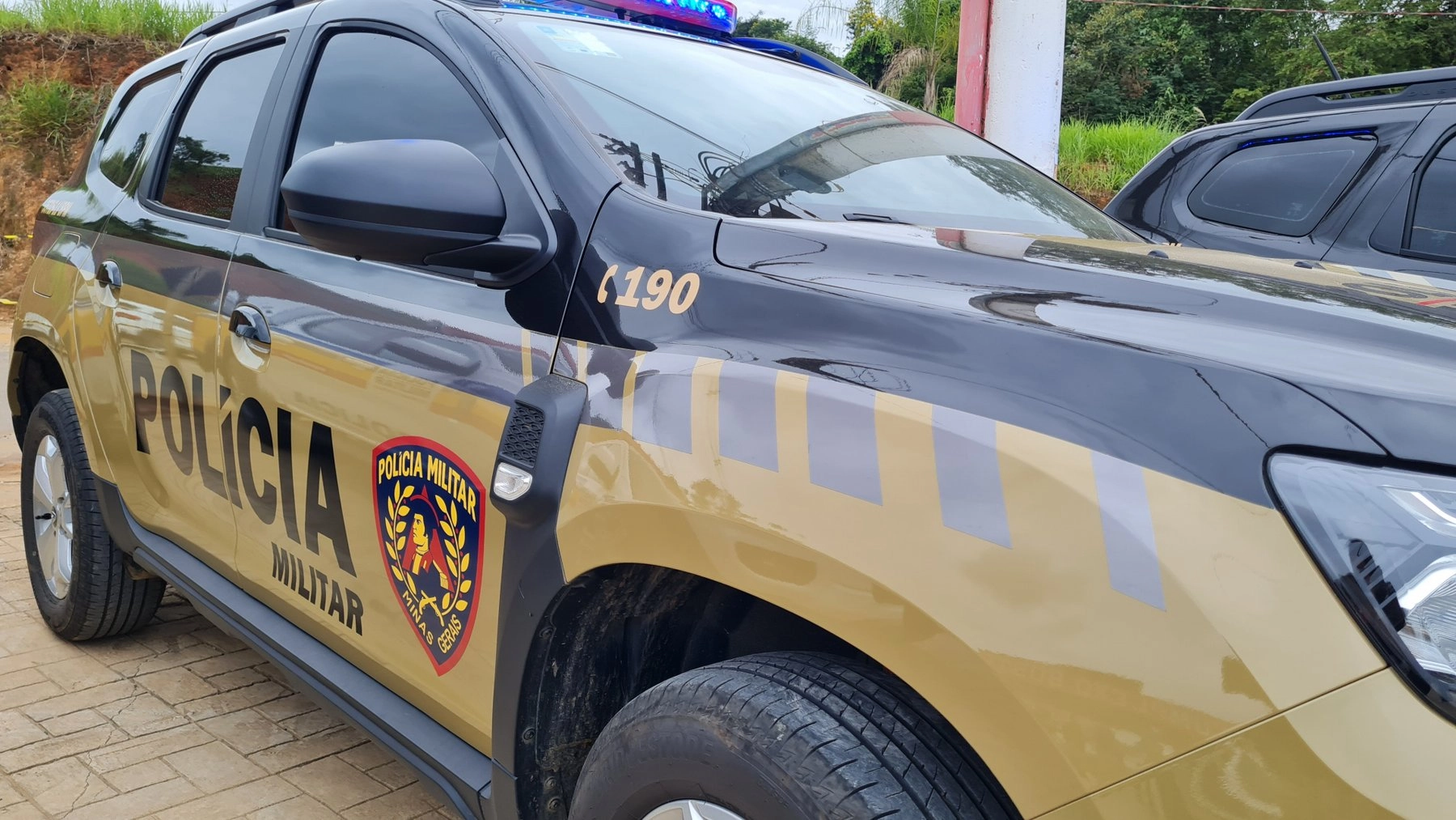 Adolescente é flagrado com 44 pedras de crack em Mutum