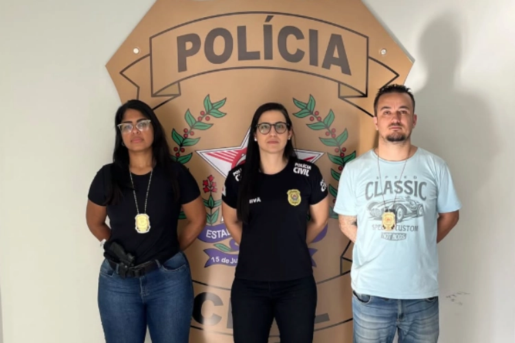 Homem é preso por suspeita de falsificar documentos em Carangola