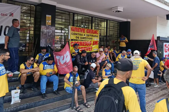 Após 14 dias, trabalhadores dos Correios encerram greve em Minas Gerais e retornam nesta sexta