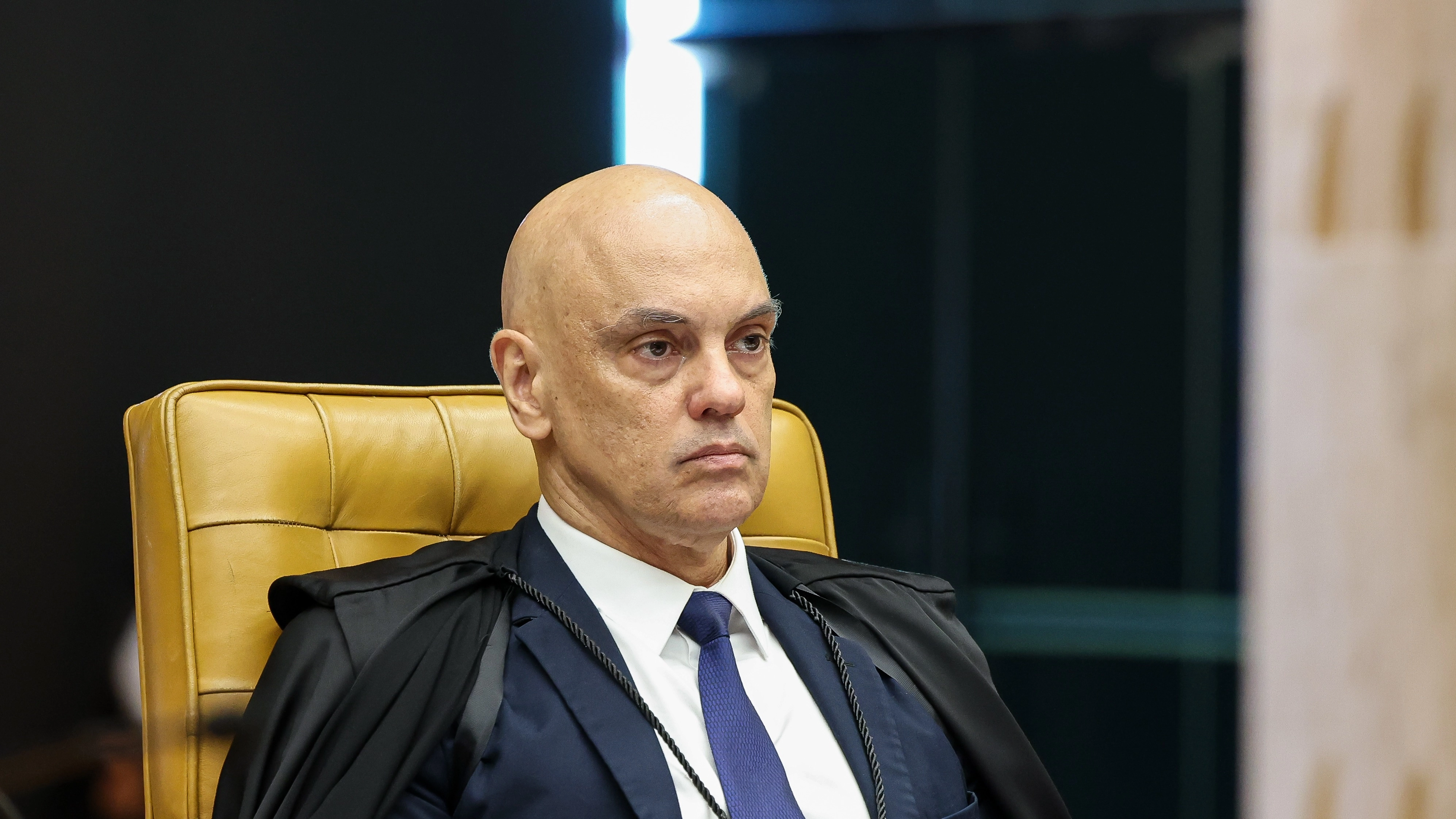 Após crescimento da direita nas urnas, Moraes movimenta processos do 8 de janeiro