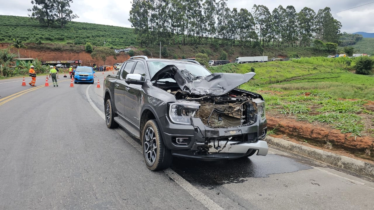 Motociclista morre em colisão frontal com caminhonete na BR-116 em São João do Manhuaçu