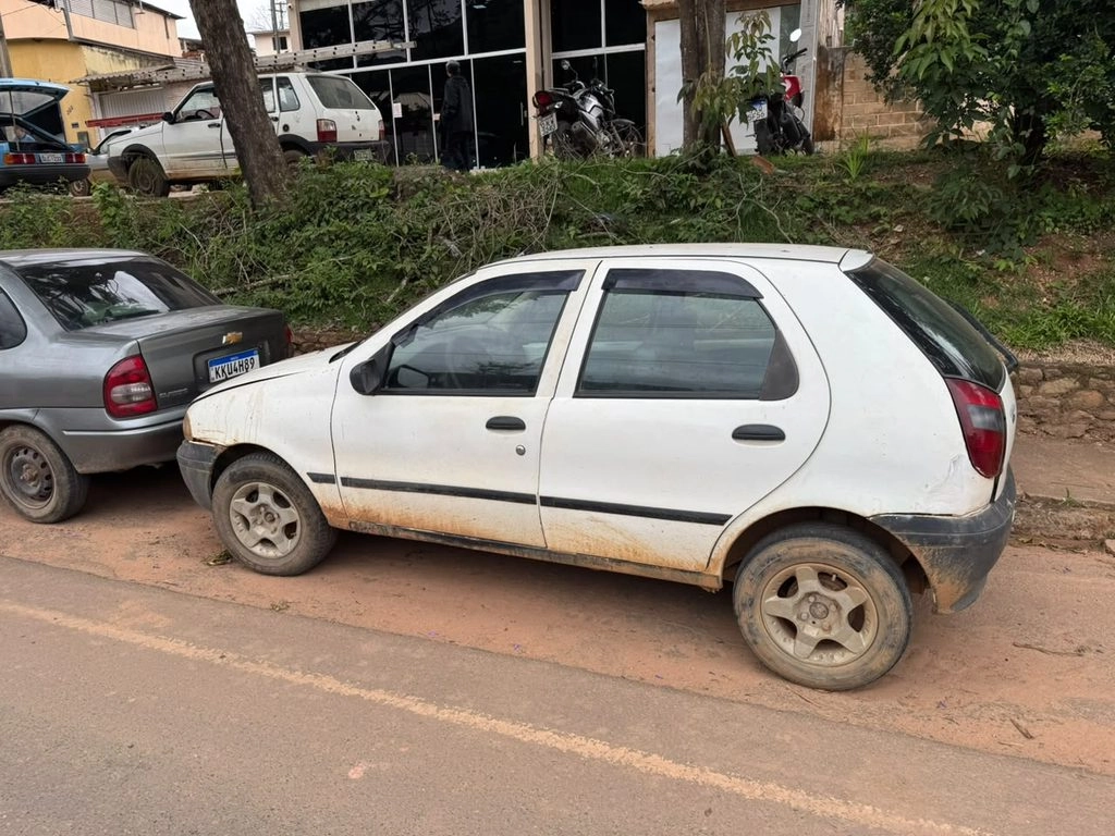Carro de vítima de homicídio em Ibatiba é recuperado em Manhumirim
