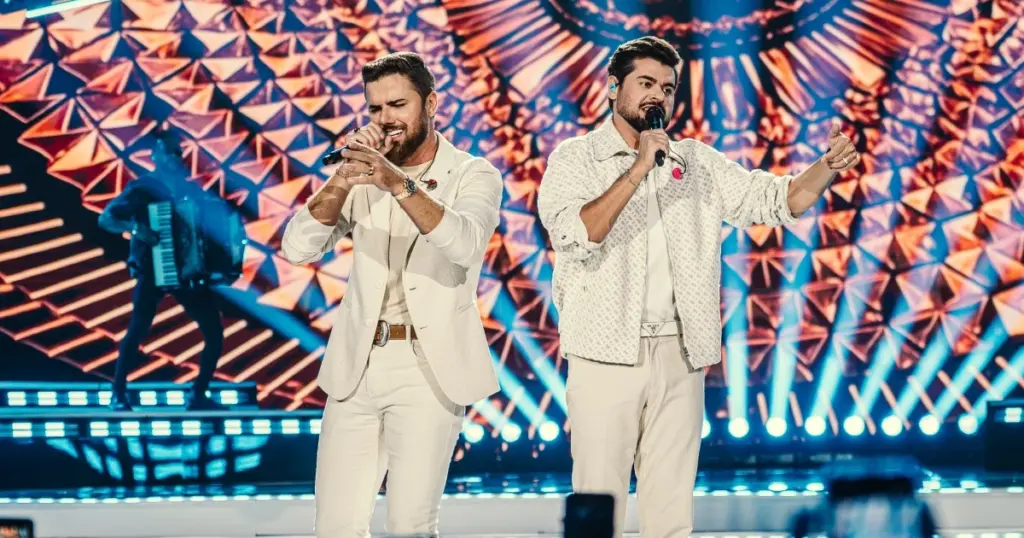 Zé Neto e Cristiano alcançam o topo do Hot 100 com ‘Cadeira Cativa’