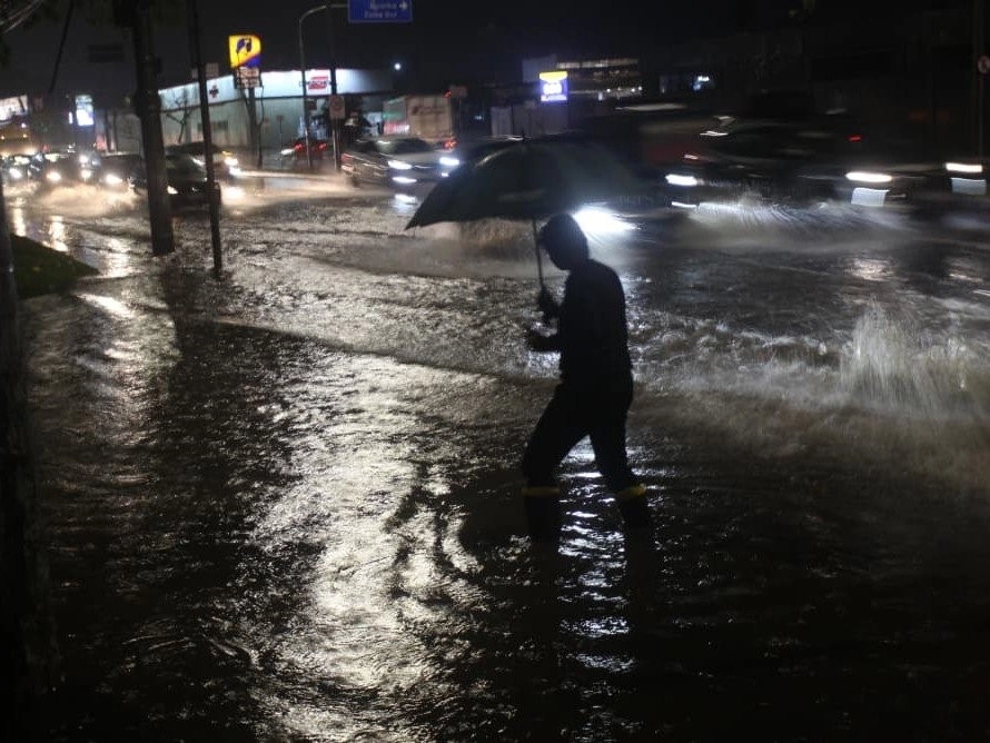 Risco de chuva torrencial no RS, nesta terça-feira, devido frente quente